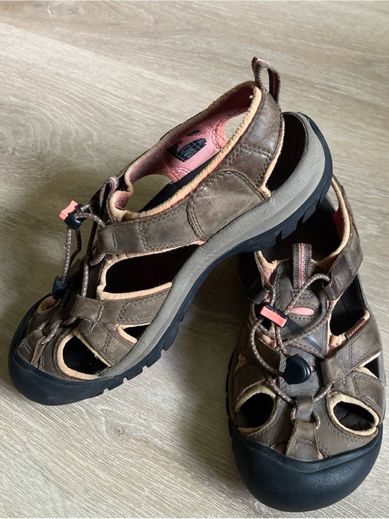 Shoes - KEEN Newport H2 Leather Sandal Brown Pink Waterproof Hiking Shoes Sandals 8.5